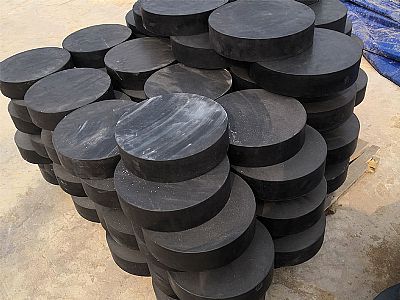 永春县板式橡胶支座由若干层橡胶片与薄钢板经加压硫化